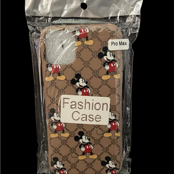Mickey Mouse iPhone Fashion Case - Picture 3 of 3